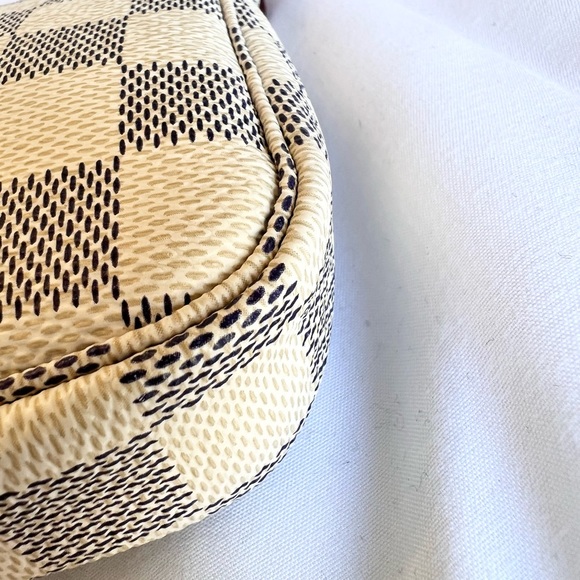 Authentic Louis Vuitton Damier Azur Mini Pochette - Picture 4 of 10